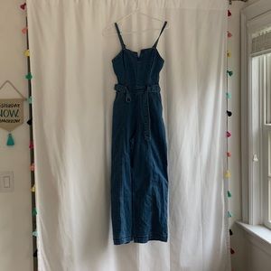 Hollister Denim Jumper.  Regular length - S. Adjustable straps, flattering belt.